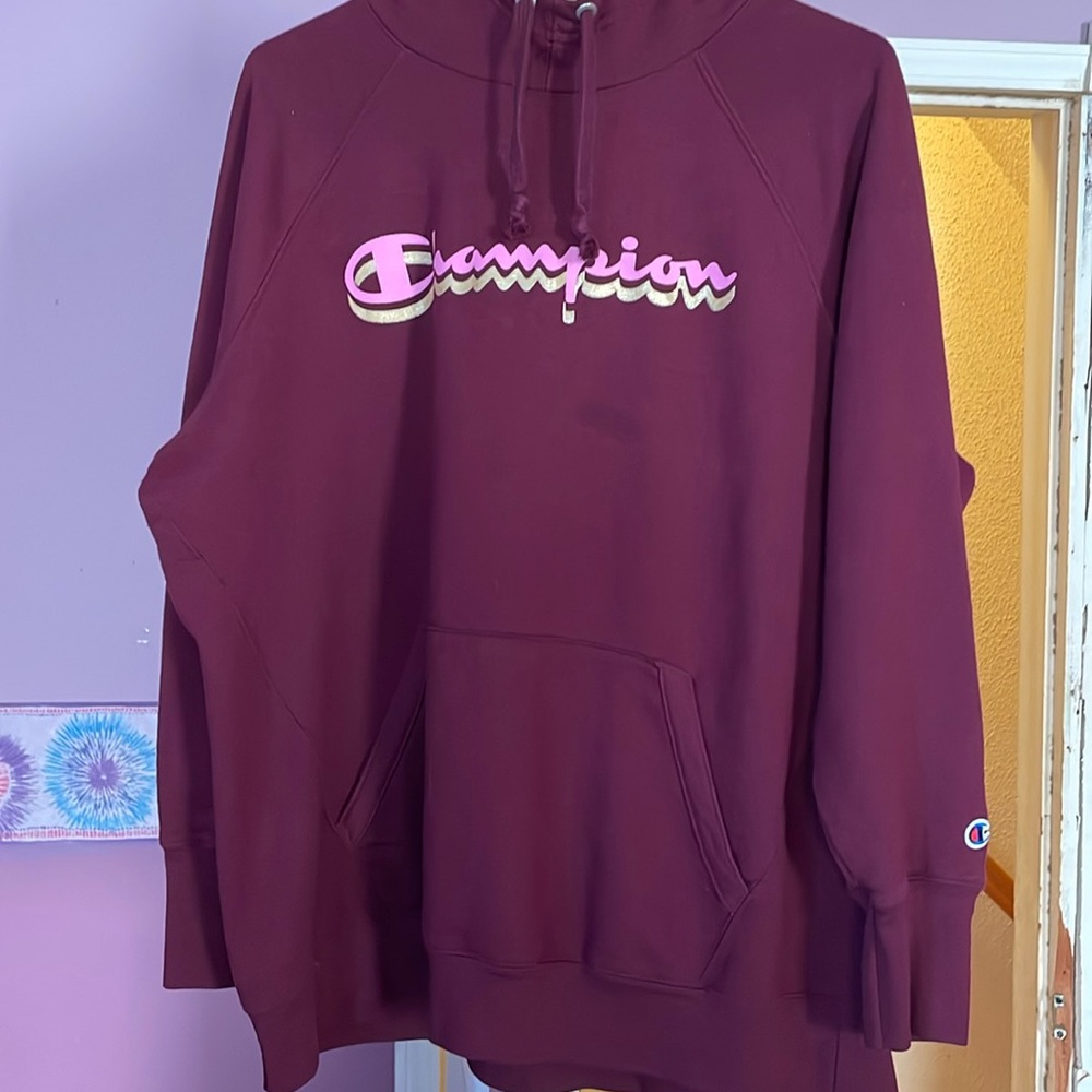 Nearly new champion hoodie.
